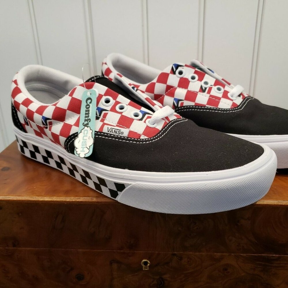 TODAY ONLY!  NIB Women's Vans Comfycush Era